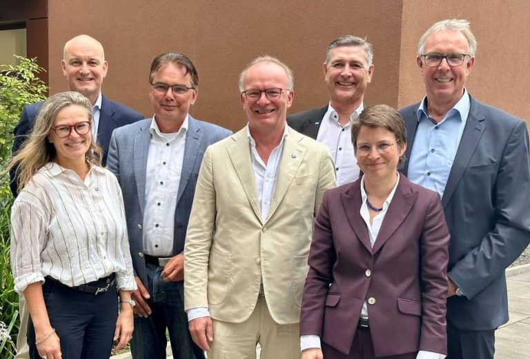 Wechsel im Vorstand von owl maschinenbau